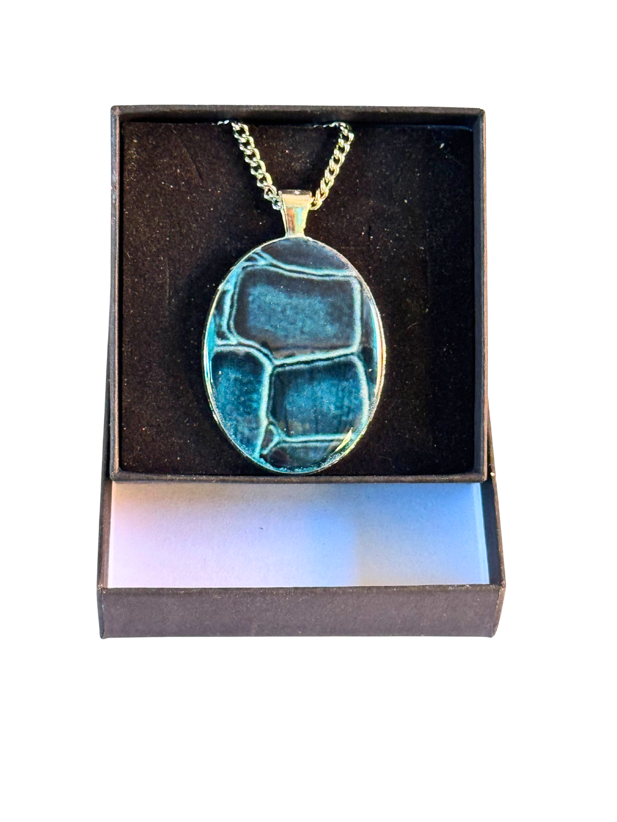 Colgante Ovalado Serpiente