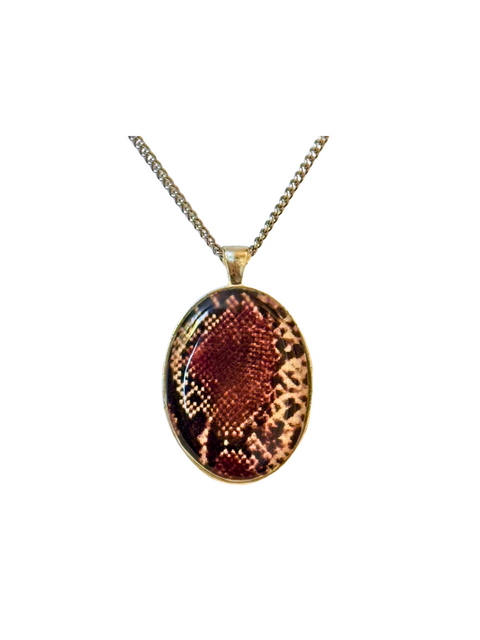 Colgante Ovalado Serpiente