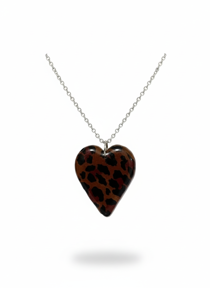 Conjunto corazones animal print