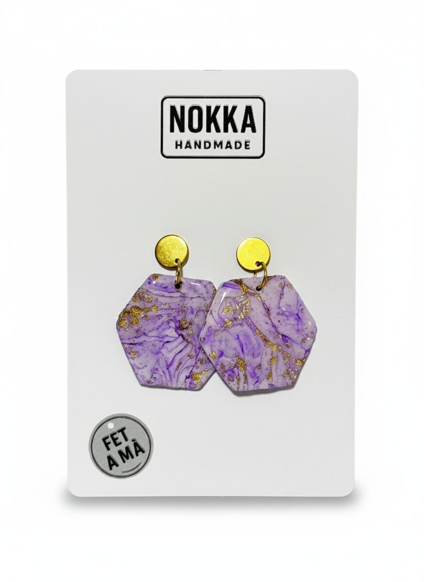 Pendientes hexagonales estampados