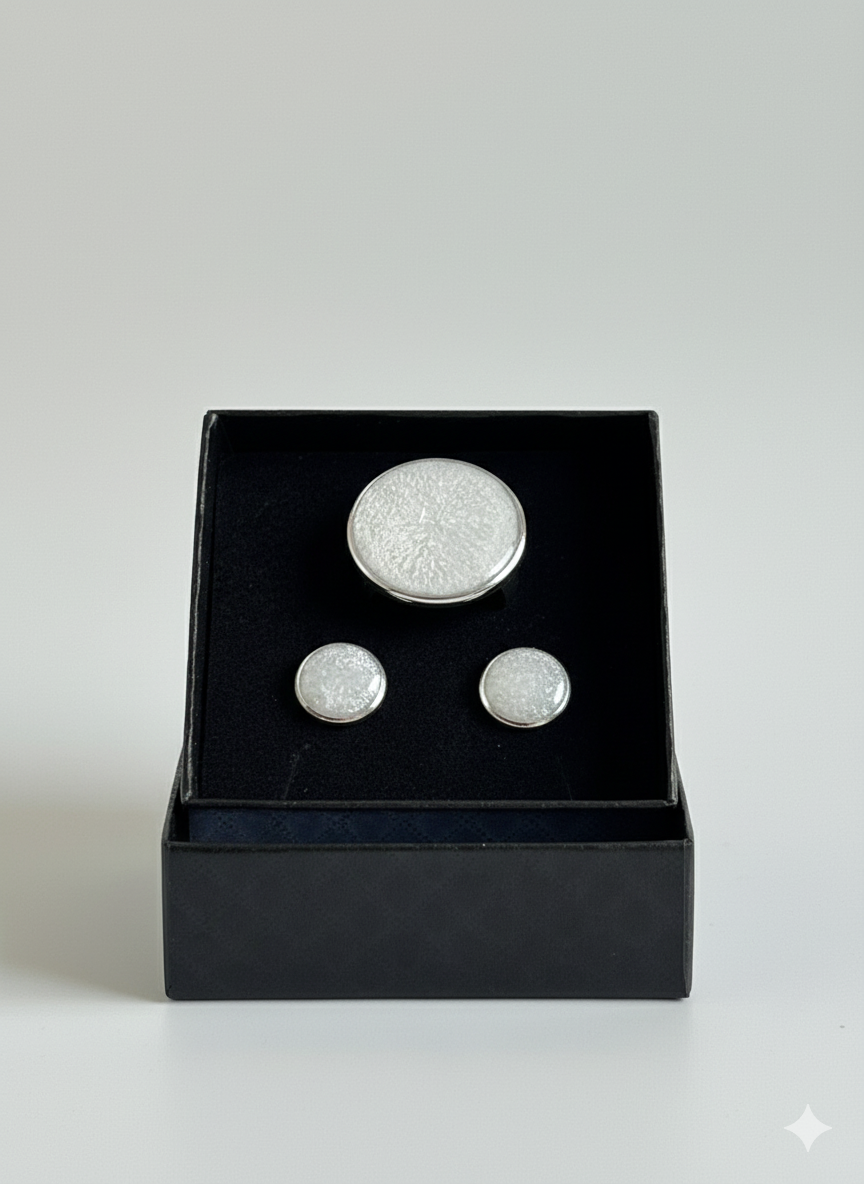 Conjunto anillo circular y pendientes botón color perla