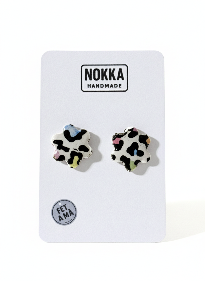 Pendientes flor botón animal print