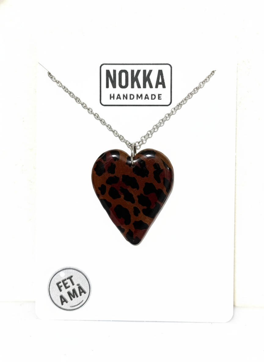 Conjunto corazones animal print