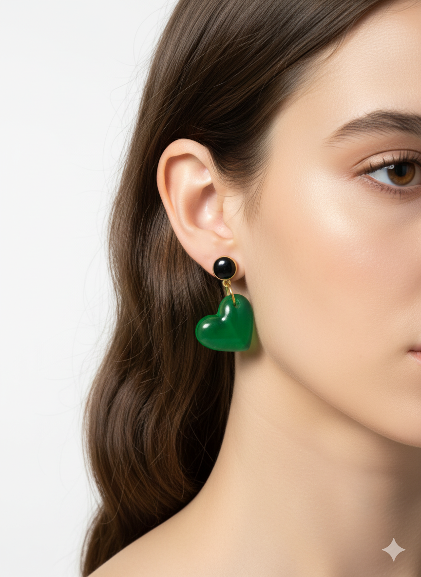 Pendiente corazón verde translúcido