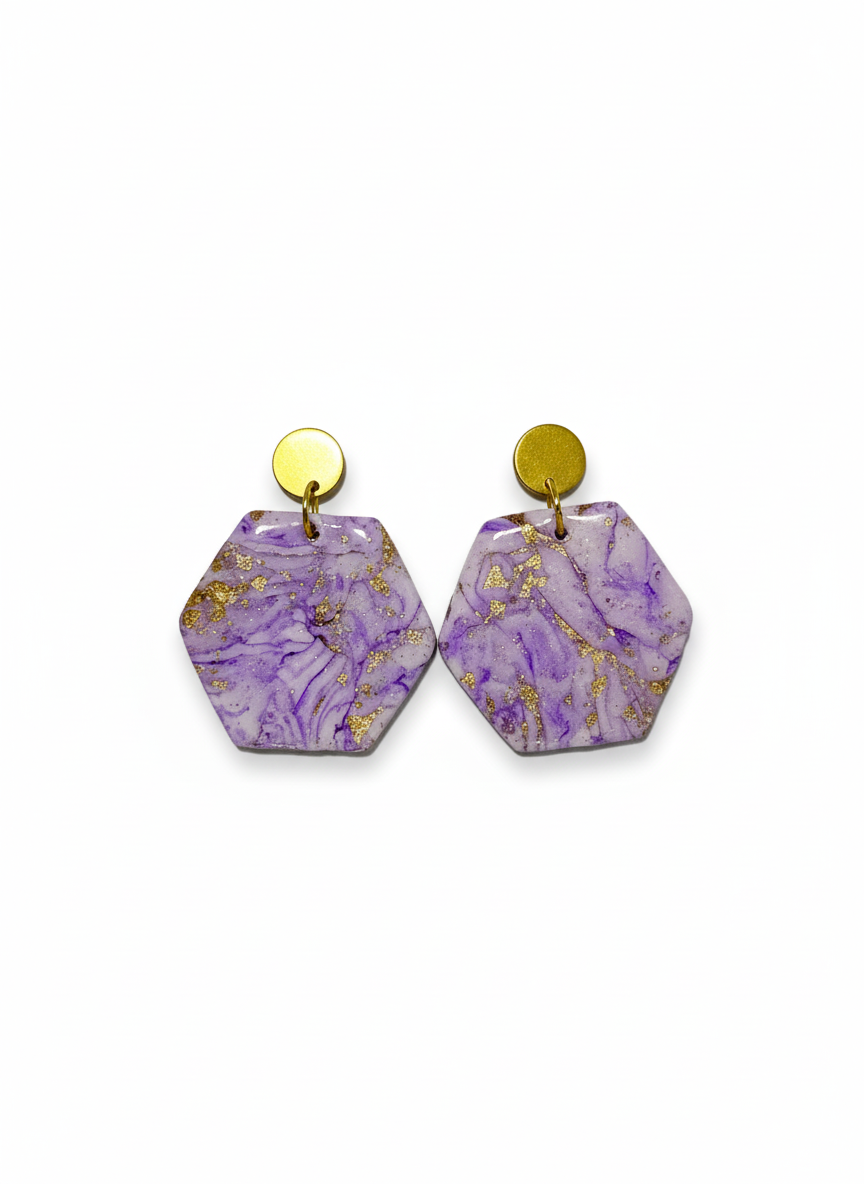 Pendientes hexagonales estampados