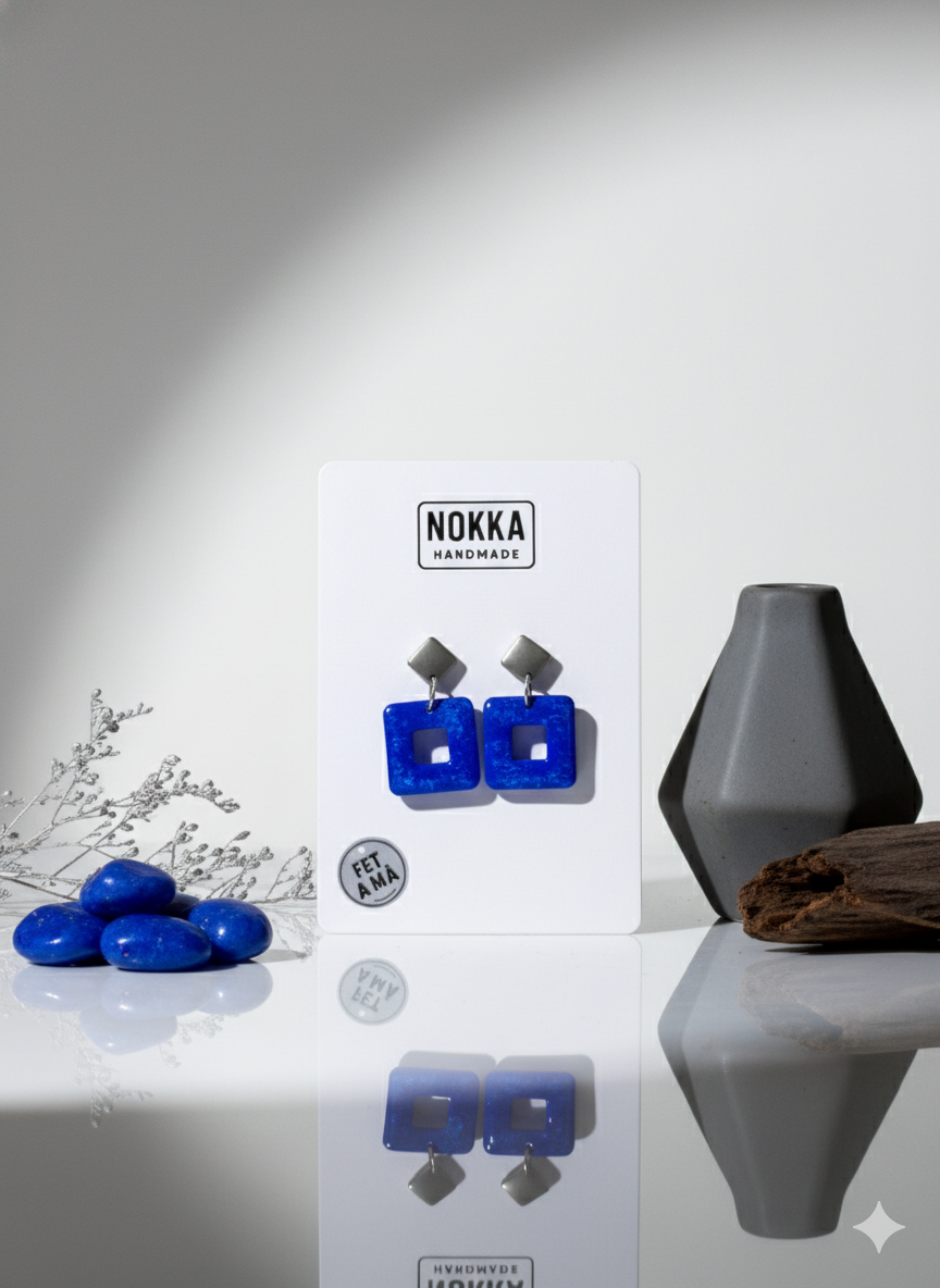 Pendientes cuadrado resina azul