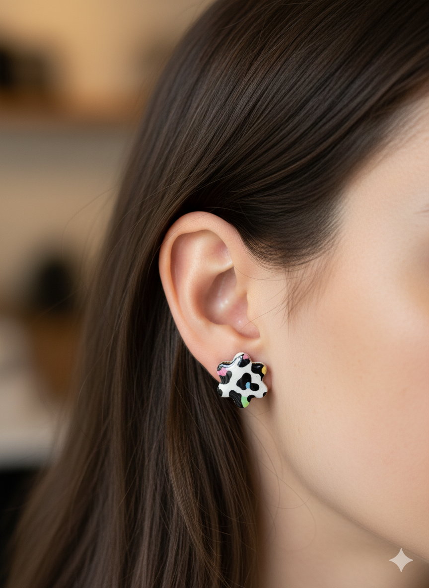 Pendientes flor botón animal print