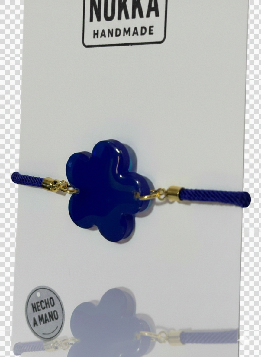 Pulsera flor azúl con cordón