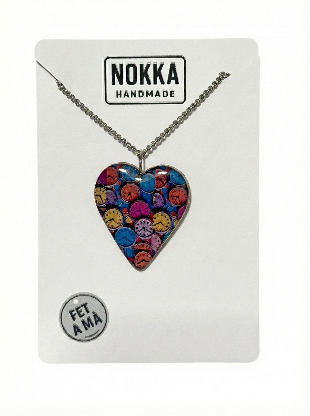Colgante arcilla polimerica forma corazón relojes